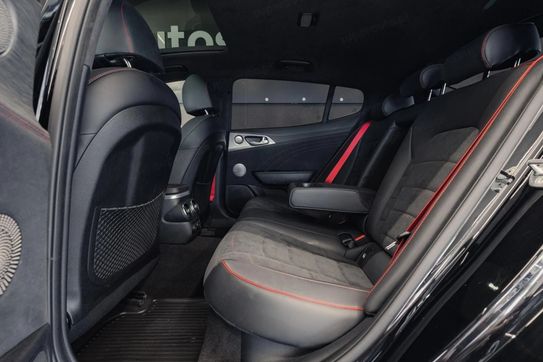 Kia Stinger 3.3 t-Gdi V6 Gt Awd