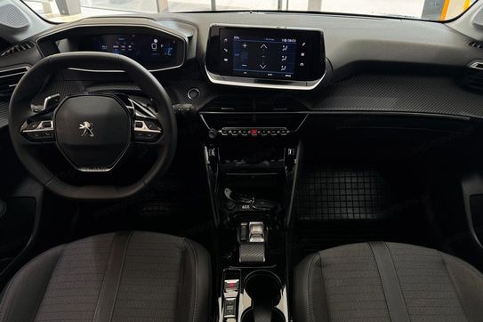Peugeot 208 1.2 PureTech Allure S&S EAT8