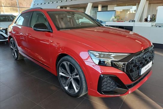 Audi Q8 TFSI e quattro