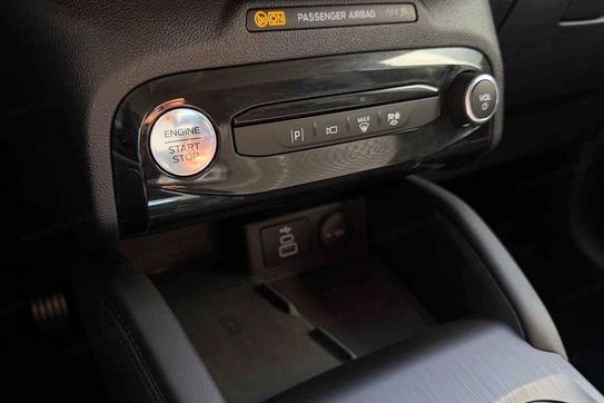 Ford Kuga Titanium 2.5 FHEV
