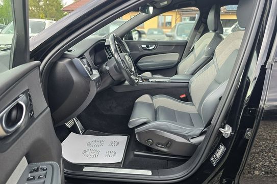 Volvo XC60 B5 B AWD R-Design aut