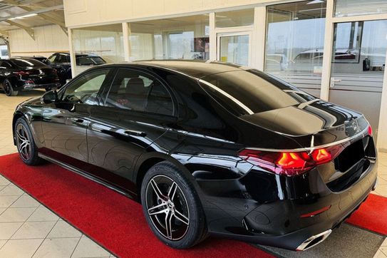 Mercedes Klasa E 200 AMG