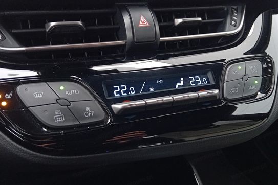Toyota C-HR 2.0 Hybrid Selection
