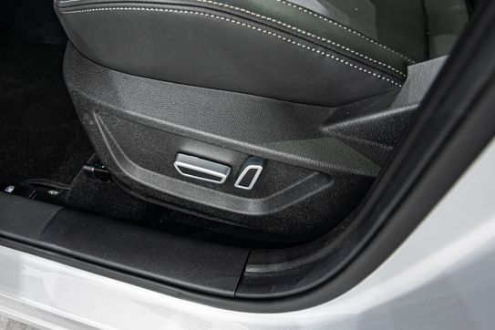 EVO CUATRO ‎1.5 BENZ + LPG FWD