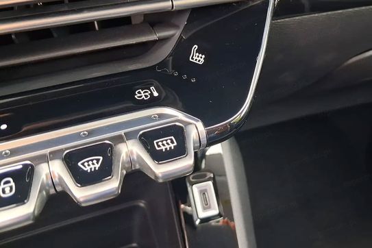 Peugeot 208 Style 1.2 PureTech