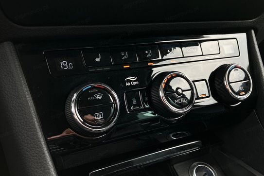 Skoda Superb 2.0 Tdi Scr L&K Dsg