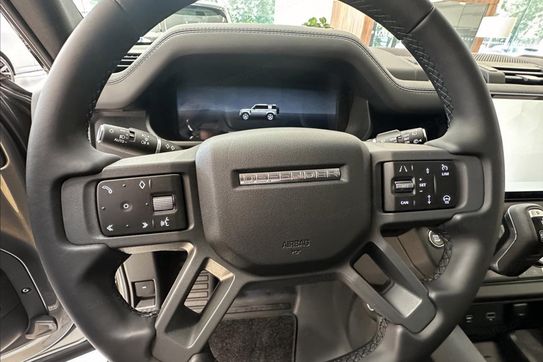 Land Rover Defender 110  D350 X-Dynamic HSE