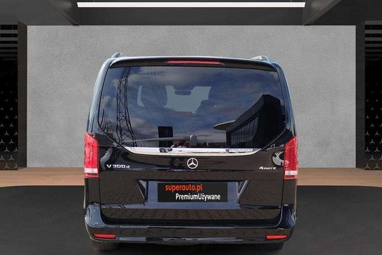 Mercedes V Klasa 300 d 4-Matic 9G-Tronic (długi)