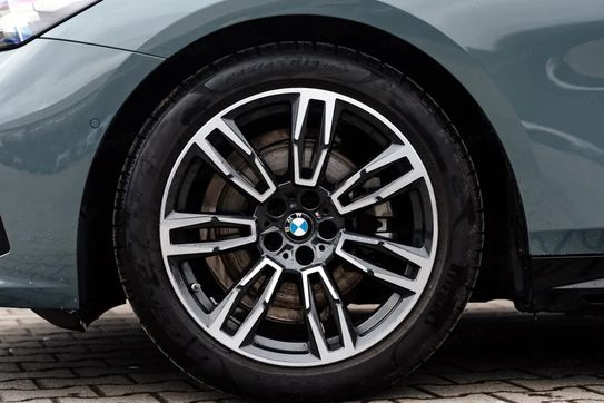 BMW Seria 5 520d xDrive M Sport