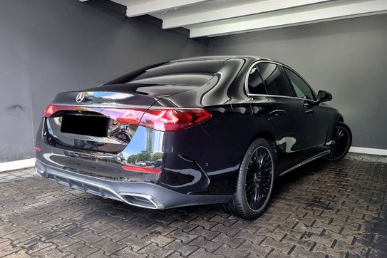 Mercedes Klasa E 200 AMG
