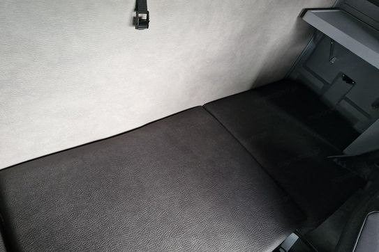 Renault Master L3 Zabudowa 9EP + Tył spanie + Winda