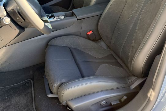 DS N°4 E-Tense Étoile Alcantara  58.3kWh