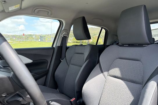Suzuki Swift Dualjet SHVS Premium Plus