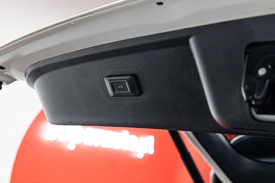 Mitsubishi Eclipse Cross 2.4 PHEV Intense