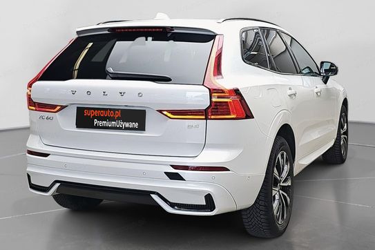 Volvo XC60 B4 D Plus Dark