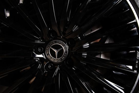 Mercedes E Klasa 200 AMG