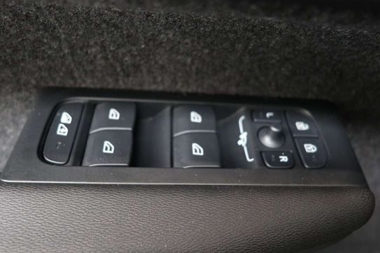Volvo XC40 B4 Plus Dark