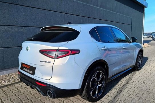 Alfa Romeo Stelvio 2.0 Turbo Veloce Q4 aut