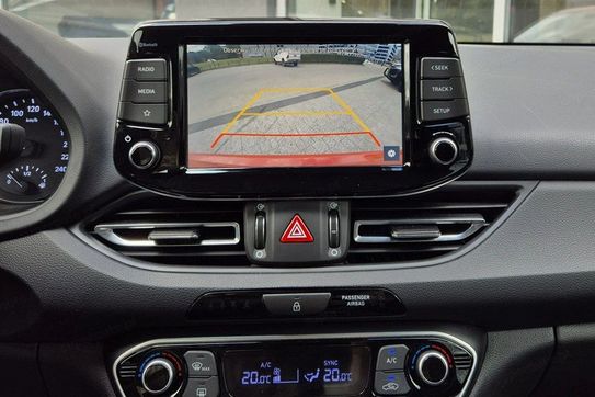 Hyundai i30 1.5 T-GDI 48V Smart DCT