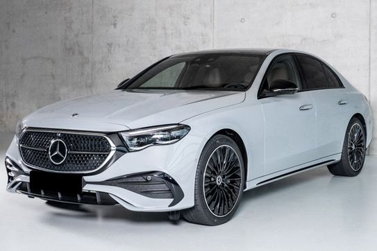 Mercedes E Klasa 220 d 4-Matic AMG