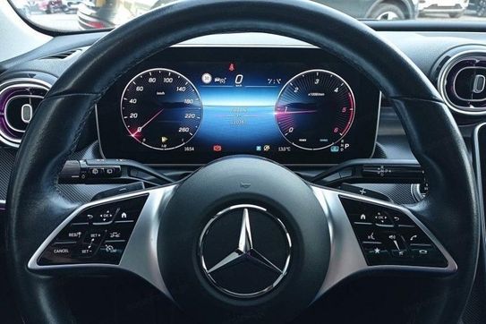 Mercedes Klasa C Kombi 220 d 4MATIC Avantgarde