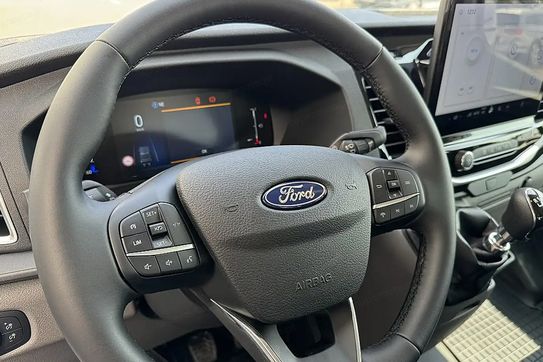 Ford Transit Trend 350 L4 Zabudowa Brygadowa + Skrzynia RWD