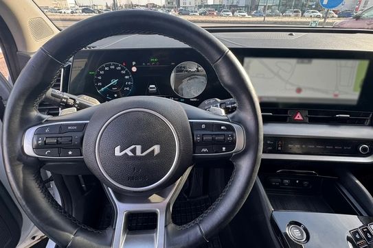 Kia Sportage 1.6 T-GDI HEV Business Line 2WD aut