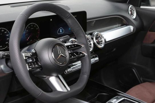 Mercedes GLB 200 AMG Line