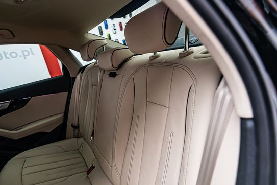 Audi A4 45 TFSI quattro S tronic