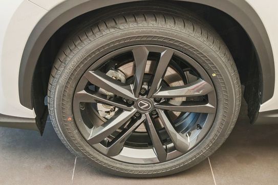 Lexus NX 350h Prestige 2.5 Hybrid AWD