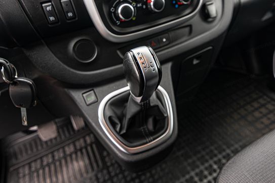 Renault Trafic Kombi L2H1 AT
