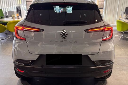 Renault Captur Techno 1.3 TCe mHEV