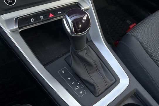 Audi Q3 35 TFSI mHEV S-Line S tronic