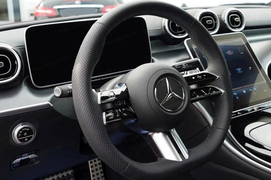 Mercedes Klasa C 200 d AMG