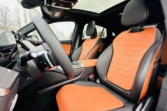 Mercedes GLC Coupe 300  4-Matic AMG Line