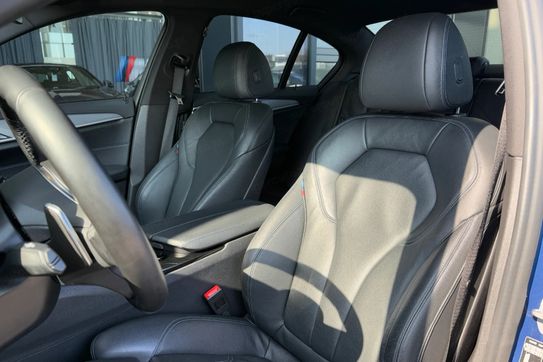 BMW Seria 5 530d xDrive M Sport