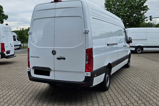 Mercedes Sprinter 317 CDI Długi PRO AUT