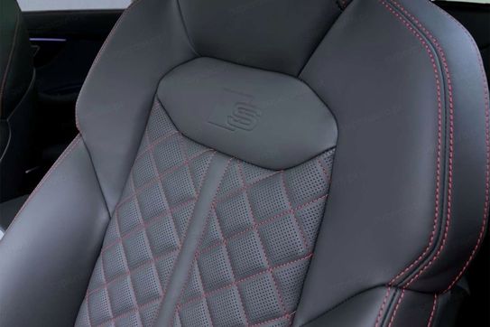 Audi Q7 60 TFSI e quattro S Line