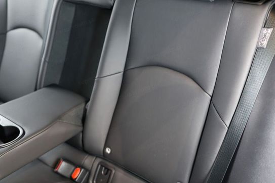 Lexus UX 300h F Sport Design AWD