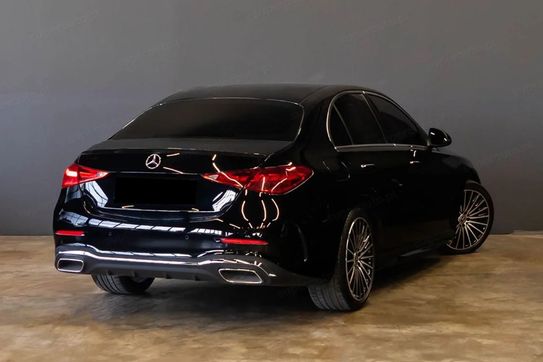 Mercedes Klasa C 220 d 4-Matic AMG