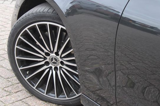 Mercedes Klasa C 220 d  4-Matic AMG