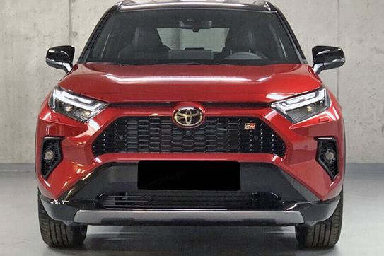 Toyota RAV4 GR Sport 2.5 Hybrid Dynamic Force