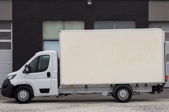 Peugeot Boxer Kontener 8EP + Winda