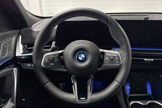 BMW iX2 eDrive20 M Sport