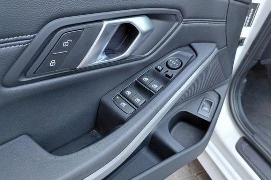 BMW Seria 3 Touring 320d xDrive