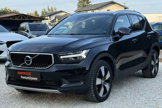 Volvo XC40 T3 Momentum Pro
