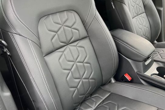 Nissan Qashqai Tekna Xtronic 1.3 DIG-T mHEV