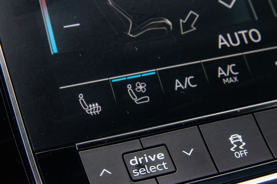 Audi Q7 50 TDI quattro S Line