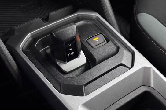 Dacia Duster Extreme MMT 1.8 Full Hybrid