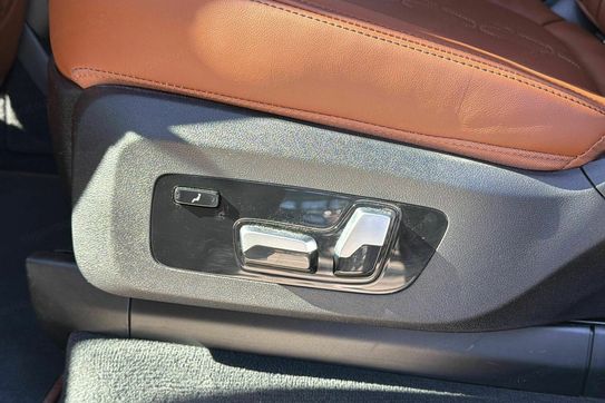 BMW X7 xDrive40i mHEV sport-aut